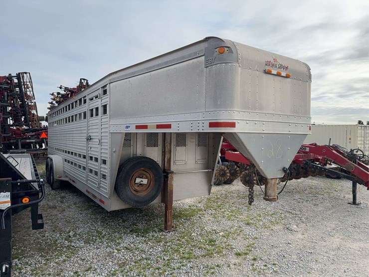 1998-eby-livestock-trailer-image-1