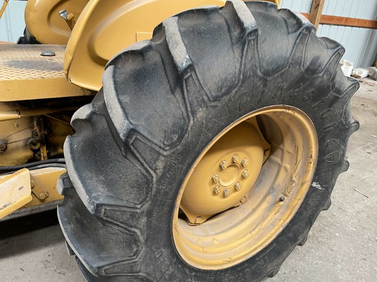 1958-ford-tractor-image-33