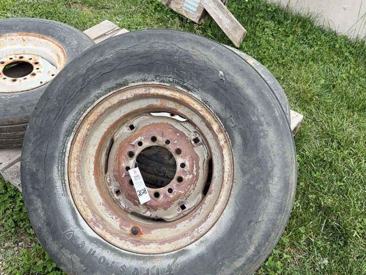 2-implement-tires-11l-15-on-6-bolt-rims,-1-implement-tire-8.5l-14-on-6-bolt-rim-image-4