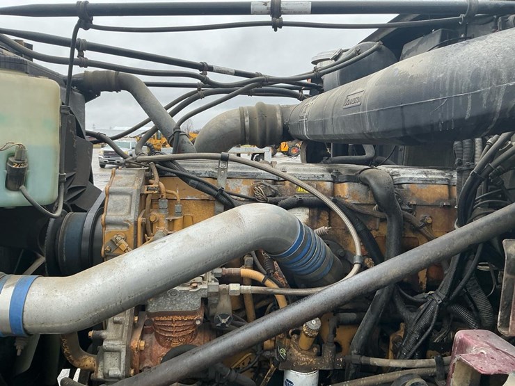 2007-caterpillar-c15-image-7