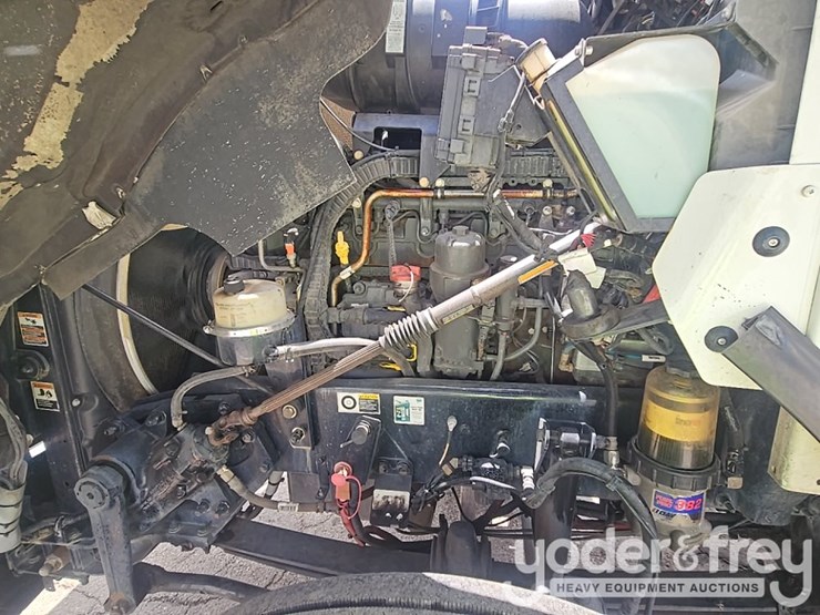 2020-kenworth-t800-image-11