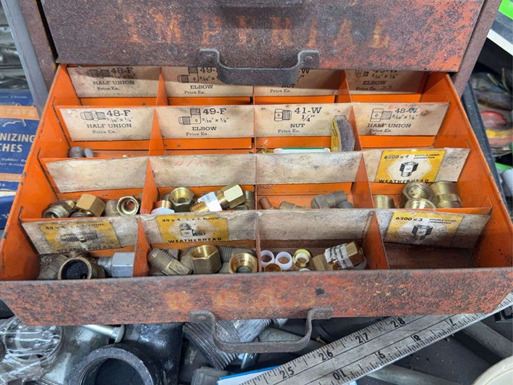 tools,-parts,-and-shop-related-items-image-9