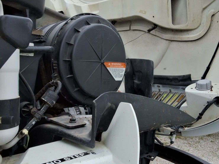 2007-international-durastar-4400-image-28