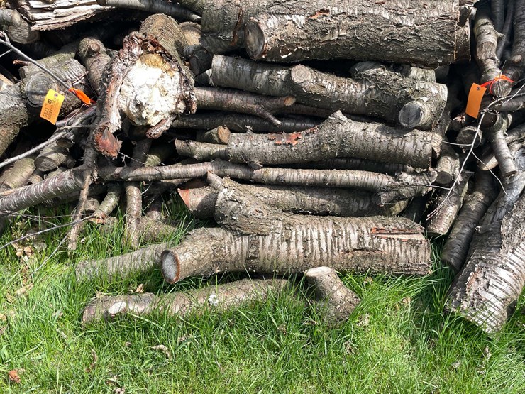 #5524-•-door-county-cherry-wood-image-4