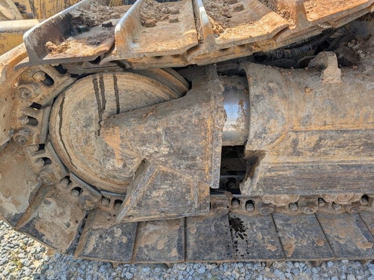2001-caterpillar-d5m-xl-image-24