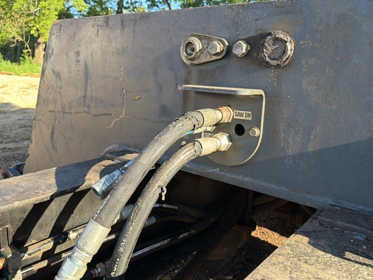 2018-deere-437e-image-34