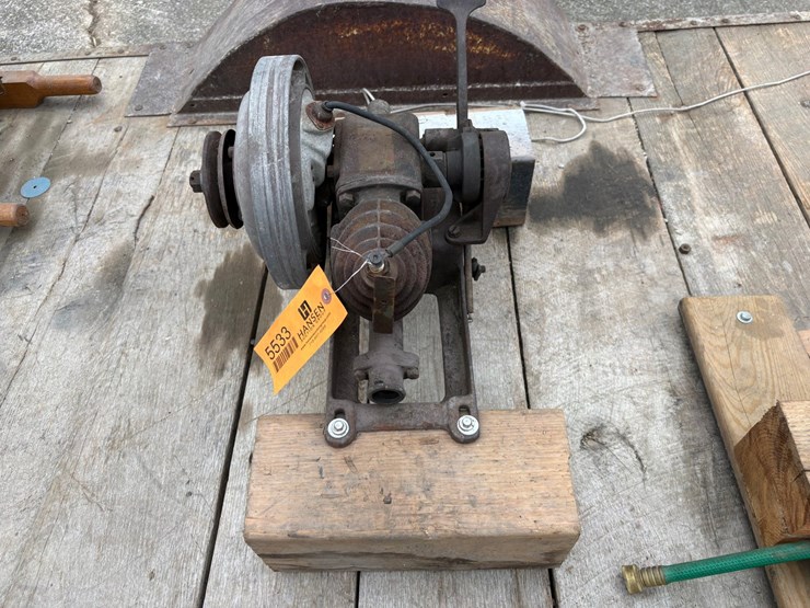#5533-•-old-gasoline-engine-image-3