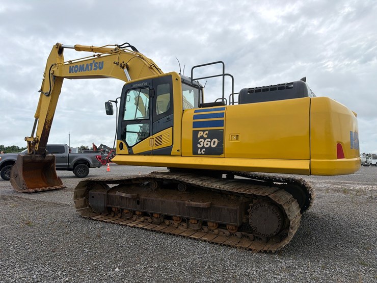 komatsu-pc360-lc-10-image-4