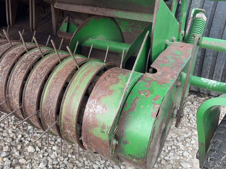 john-deere-100-image-20