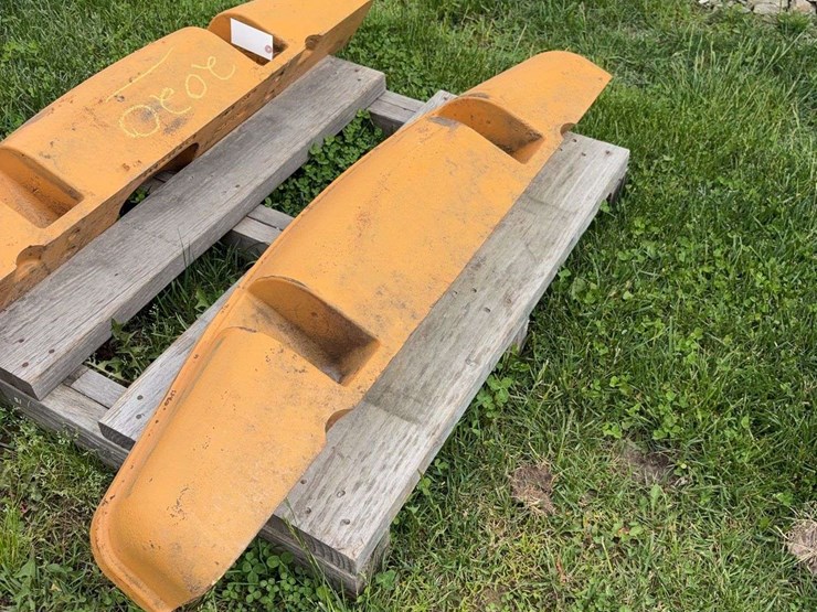 2-rear-wights-off-case,-443lbs-image-3