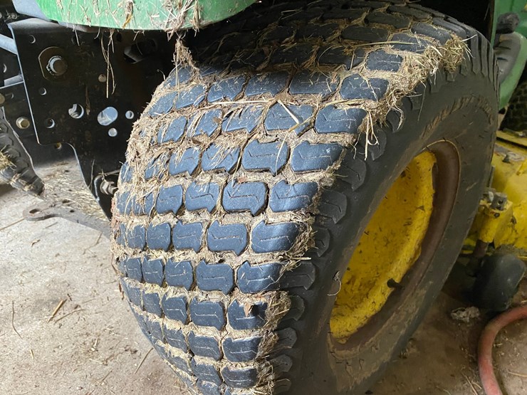 john-deere-x475-image-6