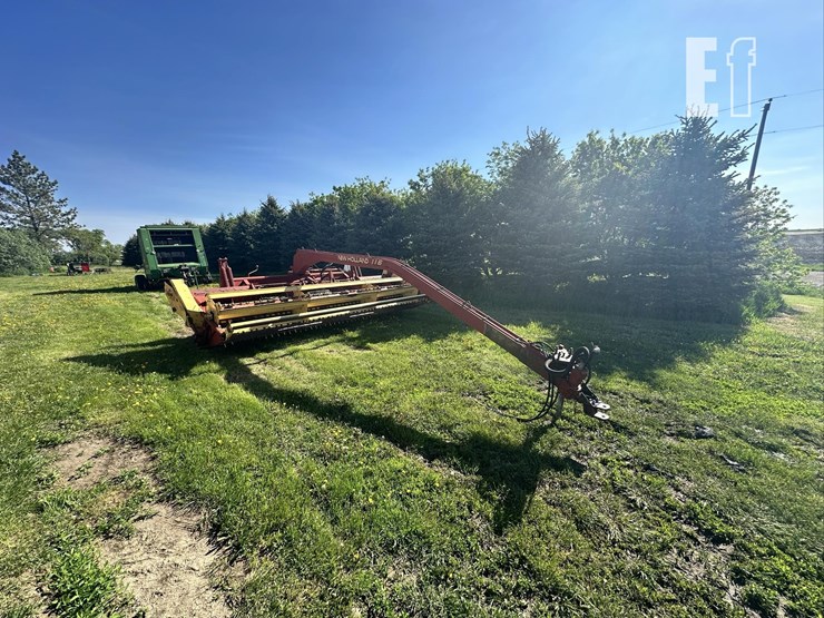 new-holland-116-image-3