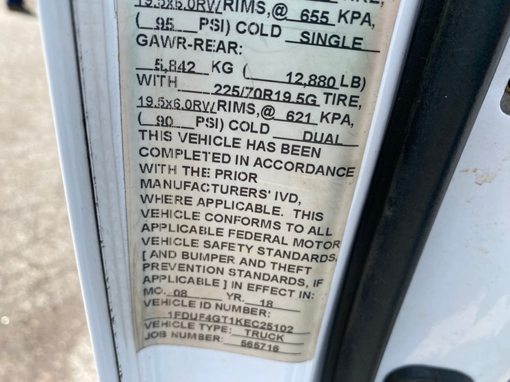 2019-ford-f-450-service-truck-image-73