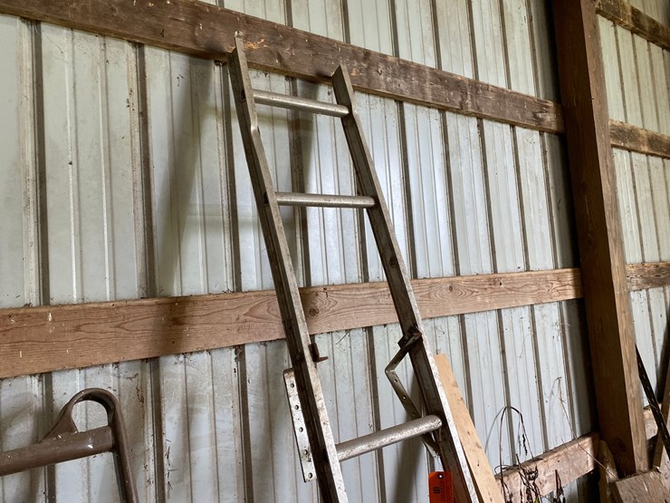 #3612-•-large-assortment-of-metal-image-2