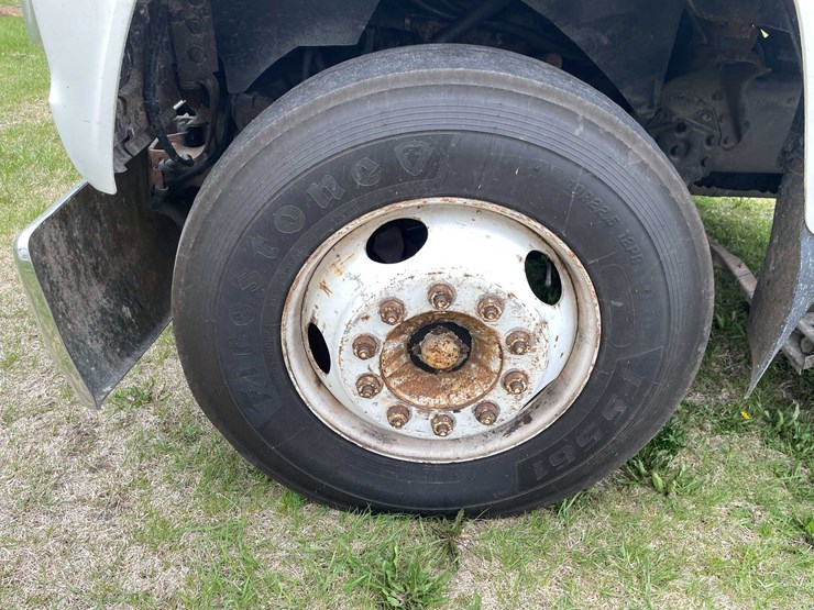 ford-l7000-image-11