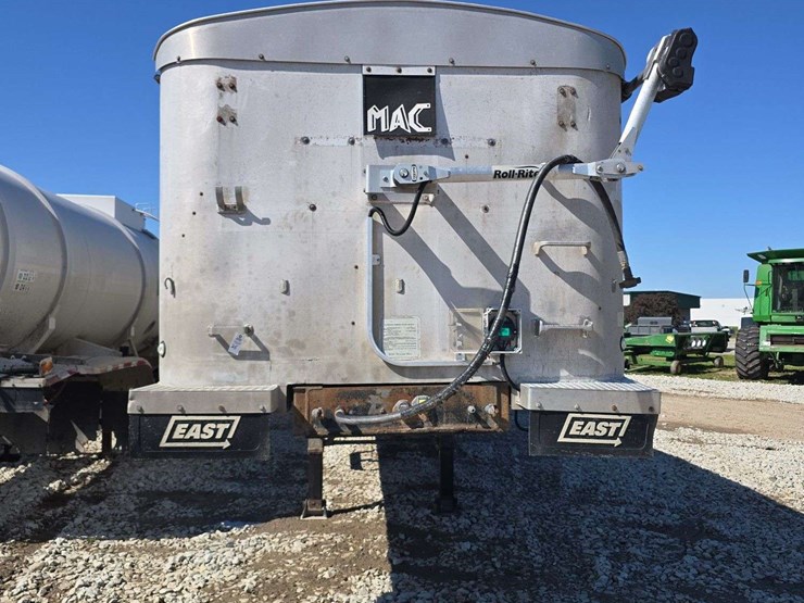 1997-mac-34ft-dump-trailer,-good-tires,-new-hoist-2-years-ago,-new-liner-2-years-ago,-tarp-and-power-opener,-2-years-ago,-and-new-jacks,-vin#-1m9d83421vc096684-image-2