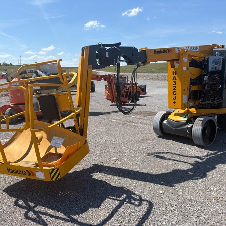 #30 • 2023 HAULOTTE HA32CJ+ KNUCKLE BOOM