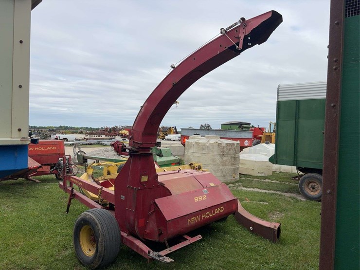 new-holland-892-image-9