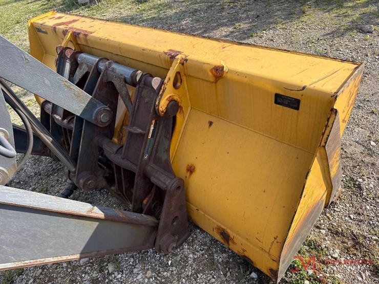 2013-deere-310k-ep-image-24