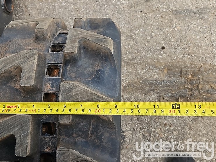 2013-bobcat-324m-image-11