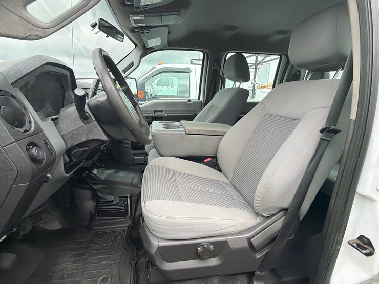 ford-f550-image-16