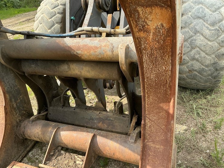 #119-•-volvo-log-grapple-forks-image-13