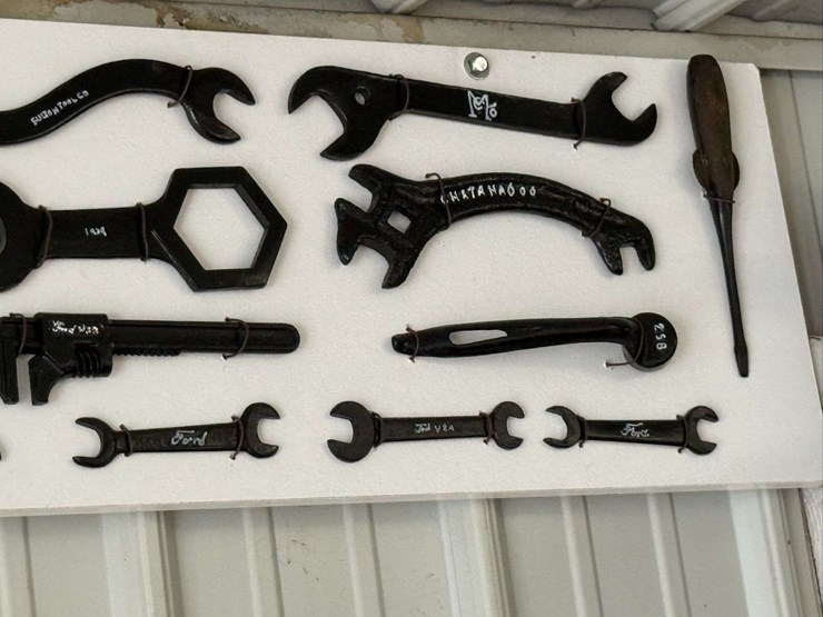 collection-of-painted-cast-iron-wrenches-image-5
