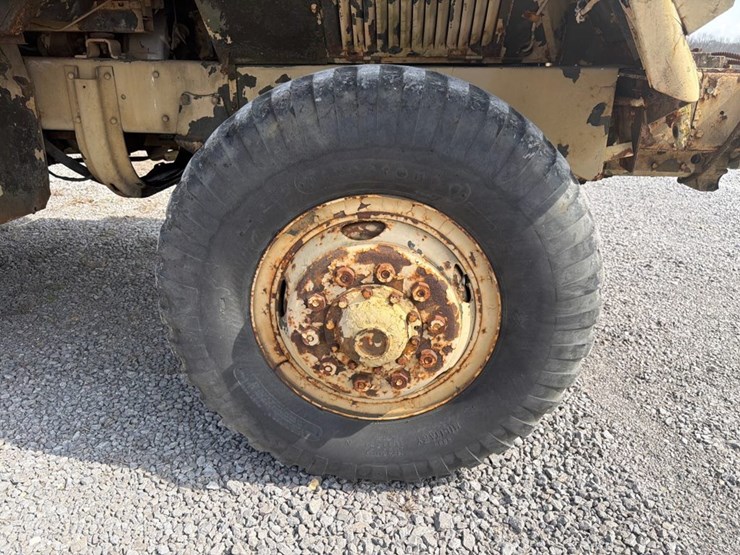 1968-am-general-m816-image-13