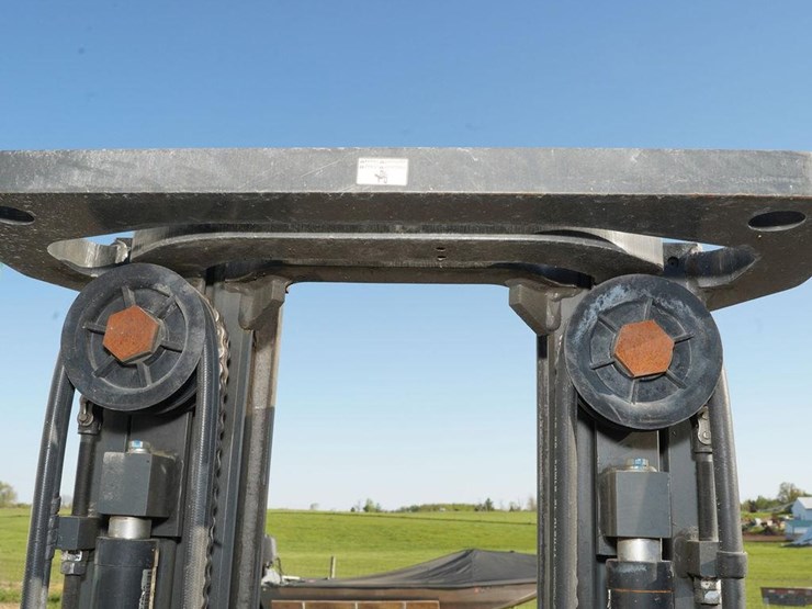 #104-•-2022-unicarriers-mp1f2a25dv-forklift-image-27