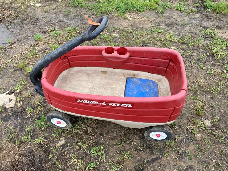 #3514-•-radio-flyer-poly-4-wheel-wagon-image-8
