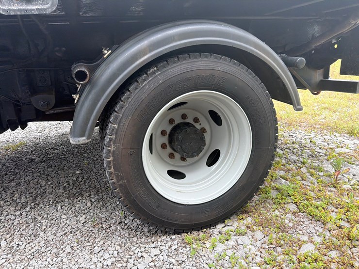 ford-f550-image-7