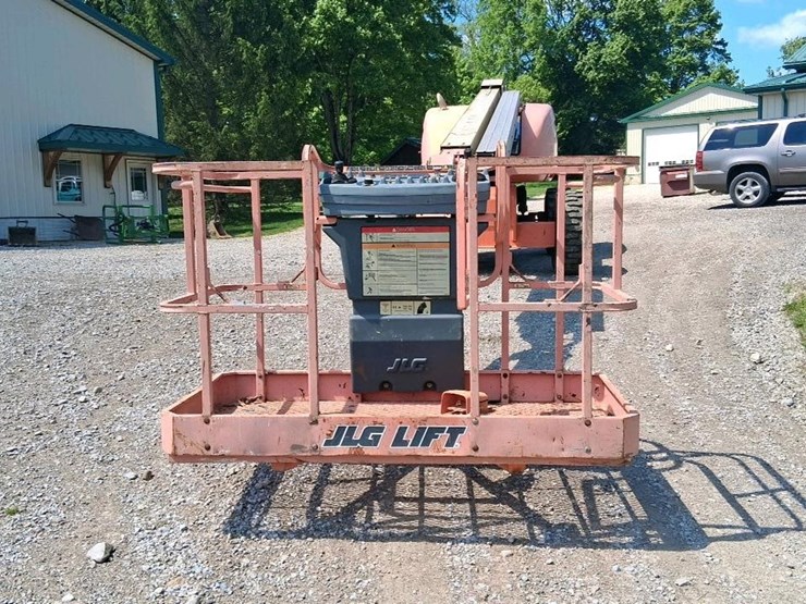 2000-jlg-600sj-image-8