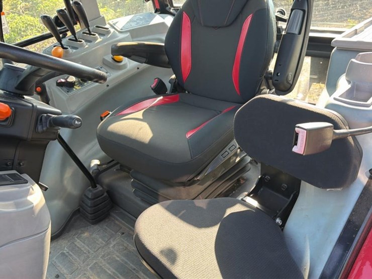 2018-mahindra-9110p-image-28