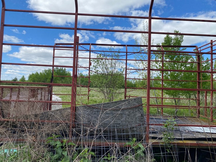 #3501-•-9'-x-16'-h&s-hay-wagon-image-11