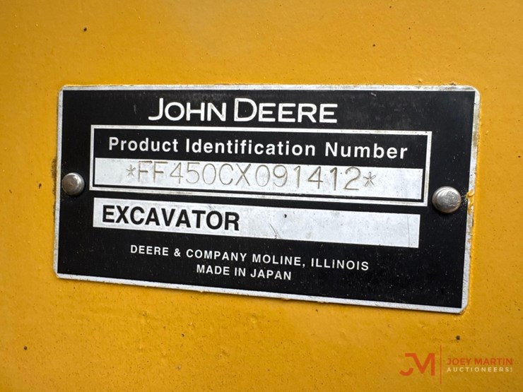2004-deere-450c-lc-image-37