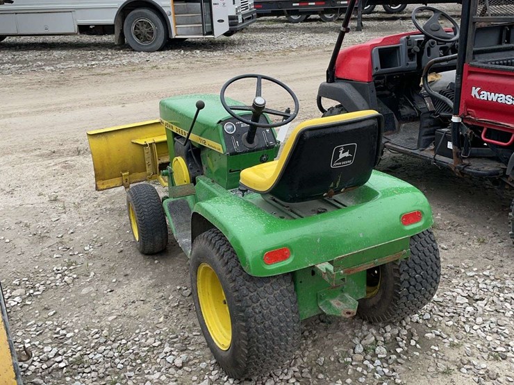 1968-john-deere-112-image-3