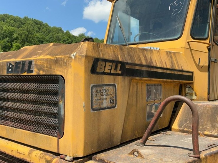 #131-•-bell-off-road-dump-truck-image-50