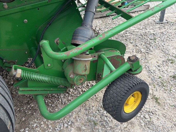 john-deere-100-image-6
