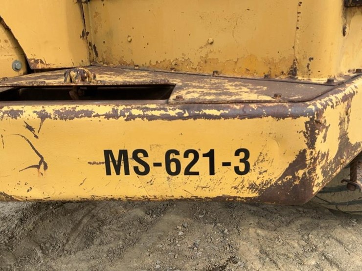 caterpillar-621-image-10