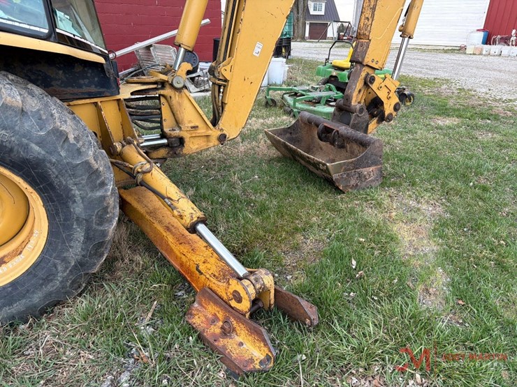 2001-caterpillar-420d-it-image-7