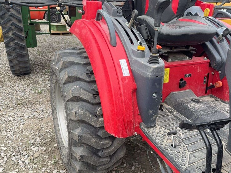mahindra-1635-image-9