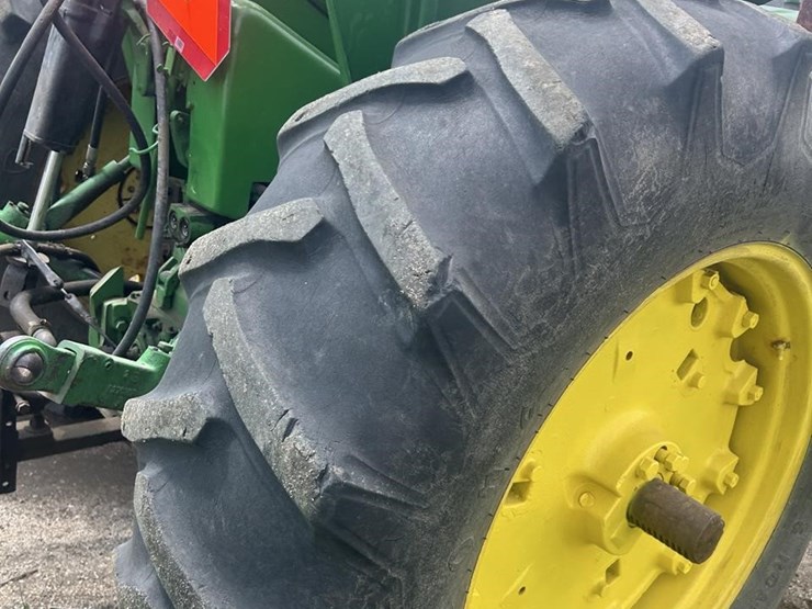 john-deere-4020h-image-25