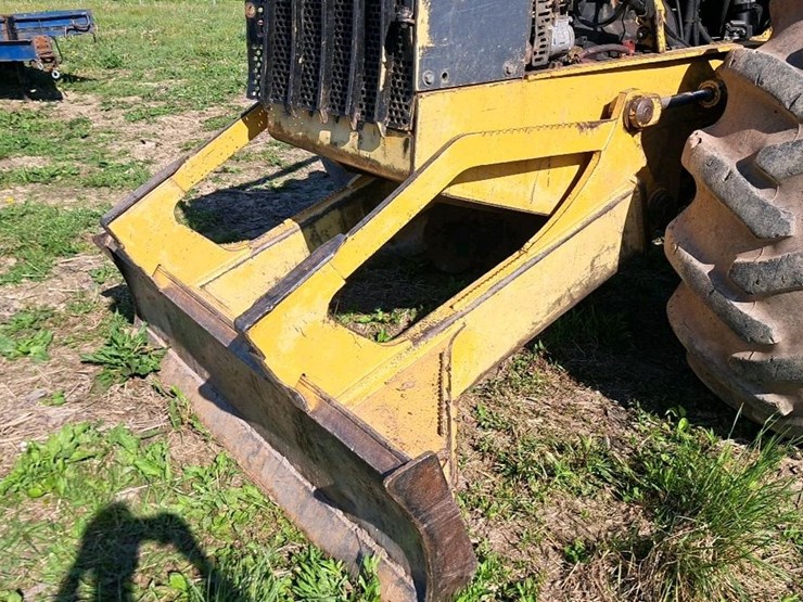 2006-deere-648-image-23