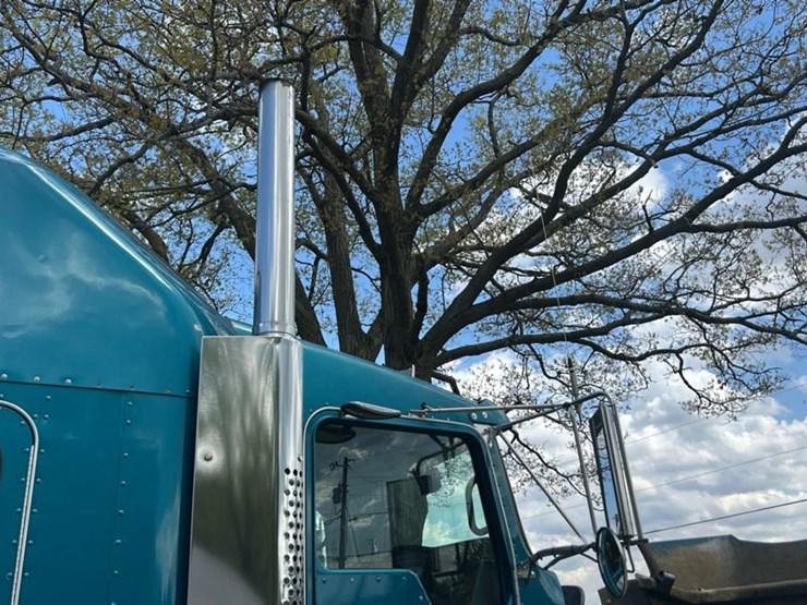 2006-kenworth-t800-image-57