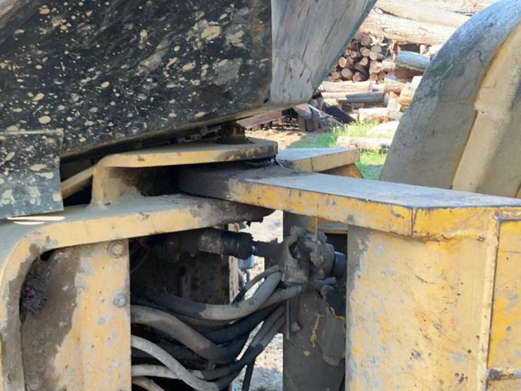 1990-john-deere-640d-image-48