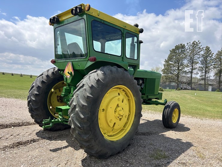 john-deere-4320-image-5