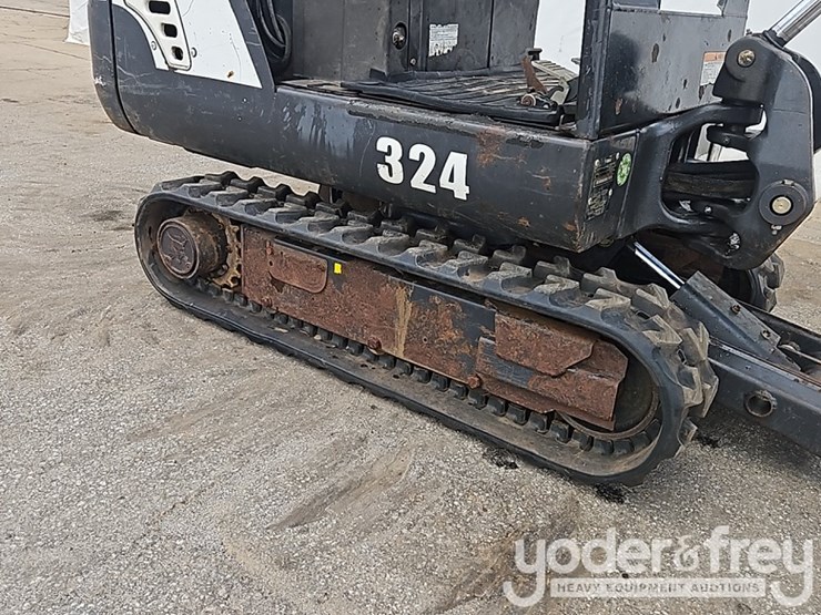 2013-bobcat-324m-image-9