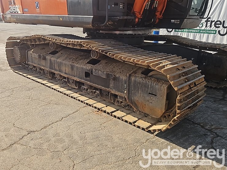 2018-hitachi-zx350-image-14