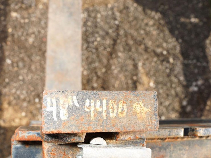 #107-•-2006-rough-terrain-walk-behind-forklift-image-8
