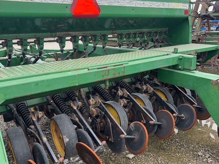 john-deere-750-image-7